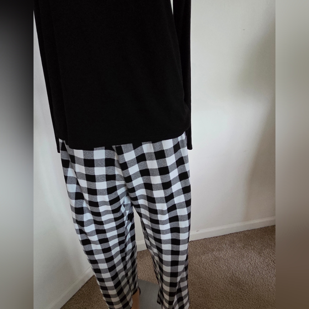Calvin Klein Pajama Set Top & Drawstring Pants Size X-Large - Picture 4 of 9